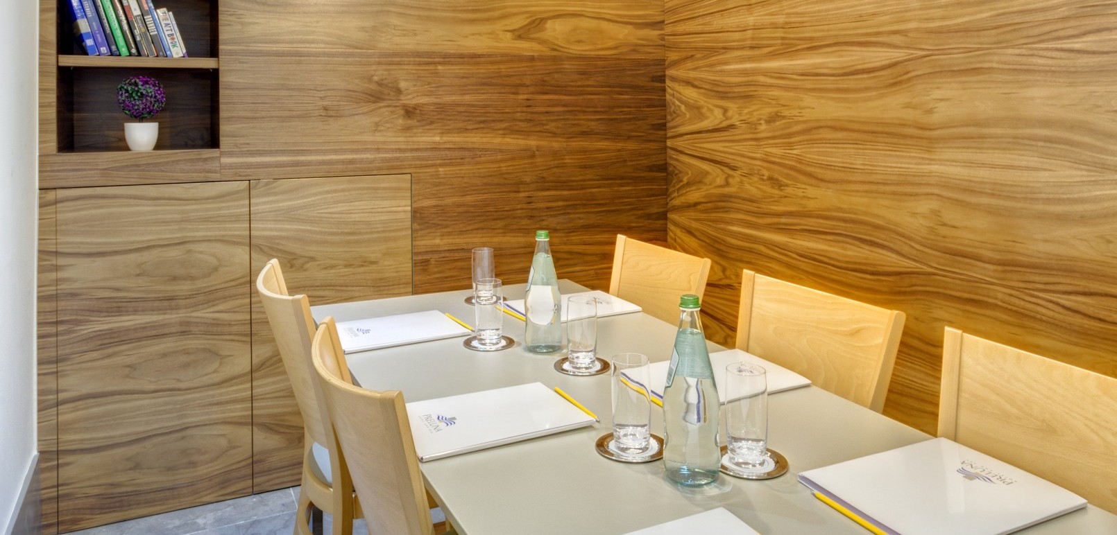 Business Centre Meeting Space at Preluna Hotel Malta