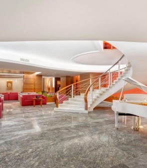 032-L-lounge-lobby_73339027