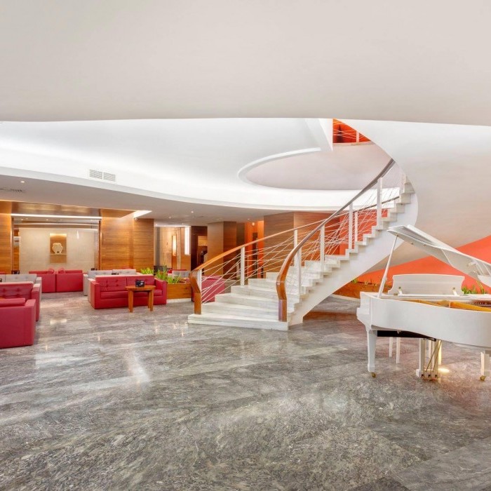 032-L-lounge-lobby_73339027