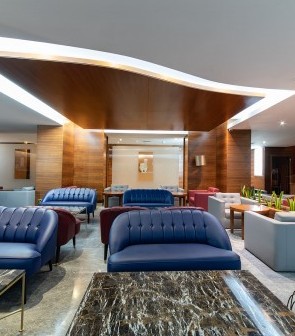 The Preluna Hotel - Lobby