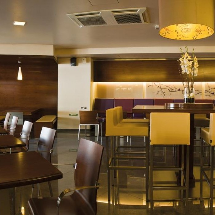 039-R-restaurant_69909551