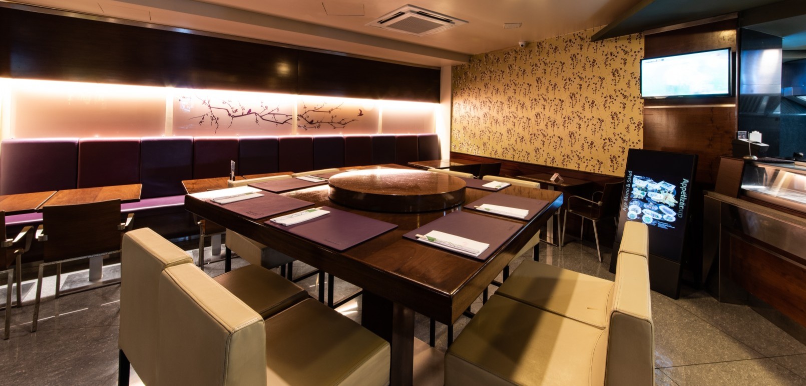 Sakura restaurant, Japanese Cuisine&Lounge
